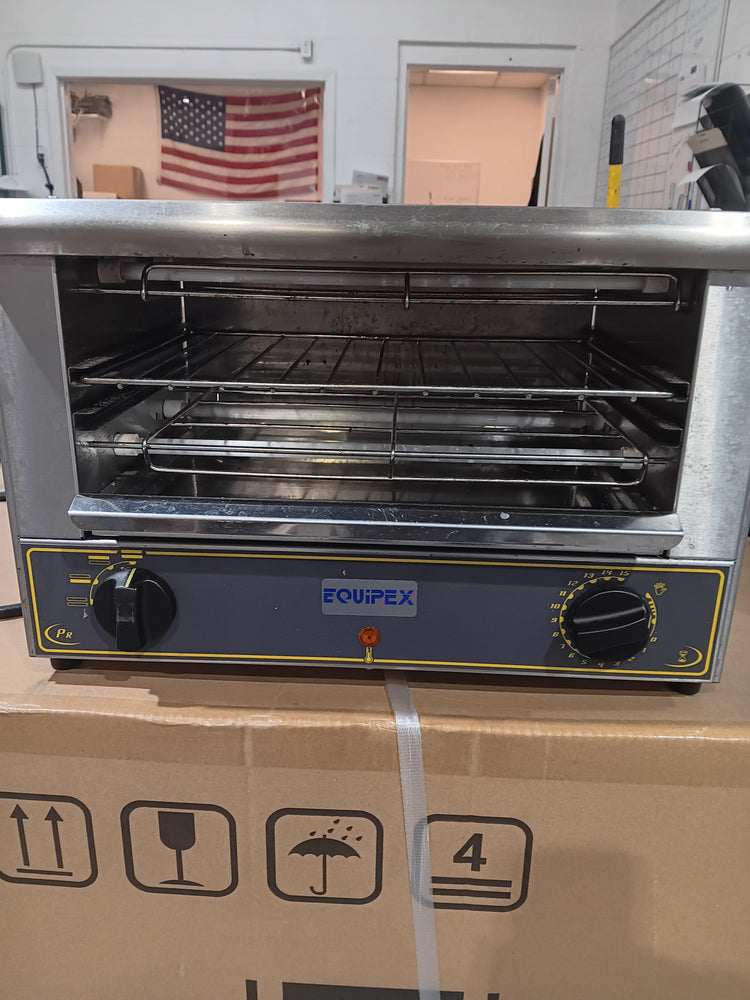 Equipex Toaster Oven